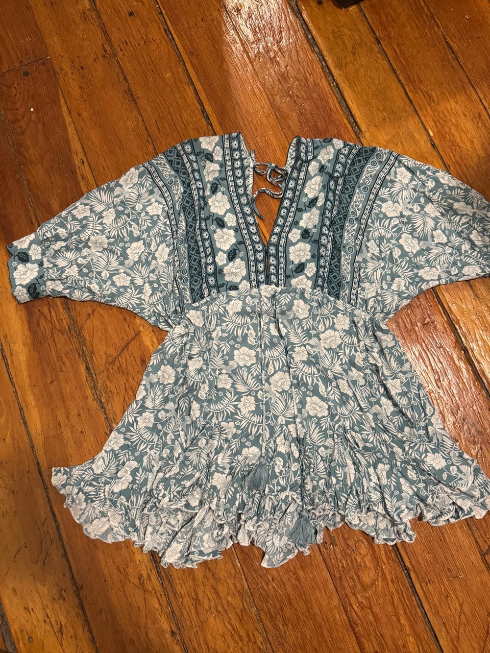 Aakaa Teal and White Floral Tie-Front Dress or Beach Coverup